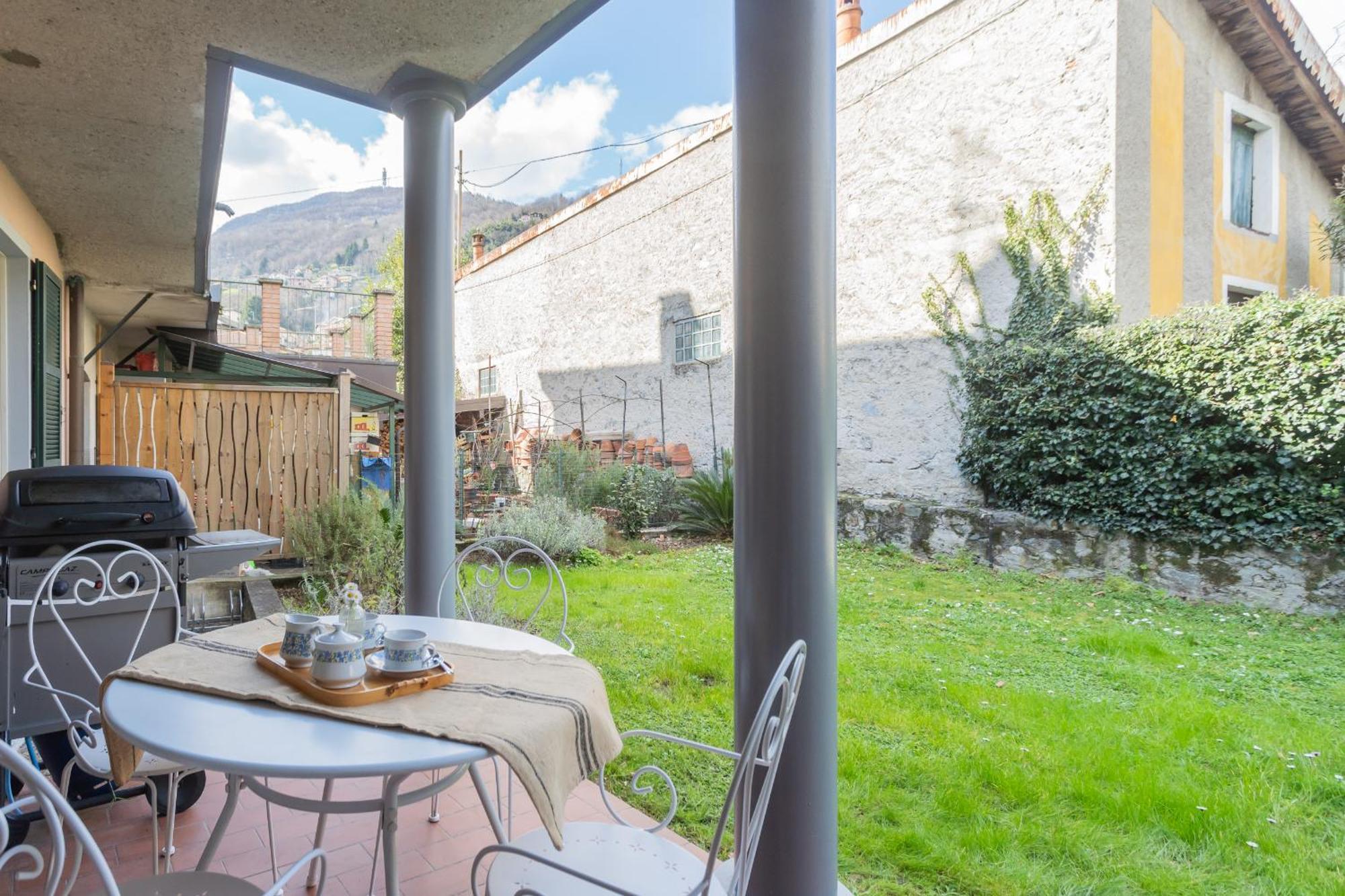 Ponente Balcony & Garden By Rent All Como Gravedona Extérieur photo