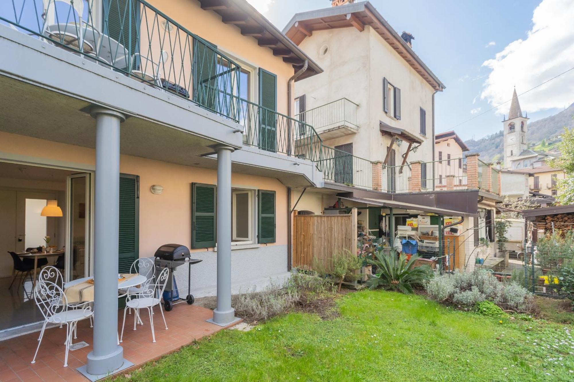 Ponente Balcony & Garden By Rent All Como Gravedona Extérieur photo