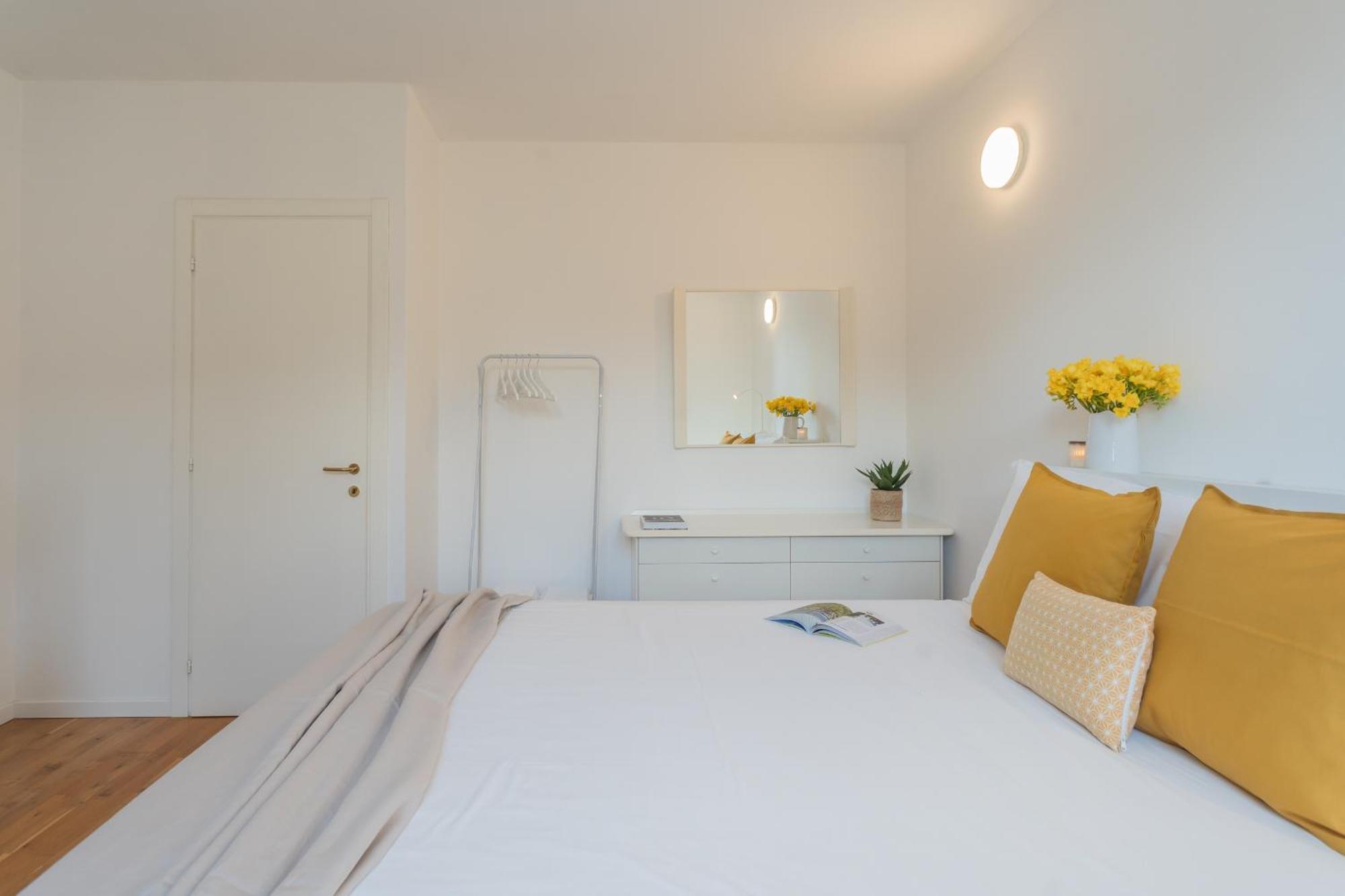 Ponente Balcony & Garden By Rent All Como Gravedona Extérieur photo