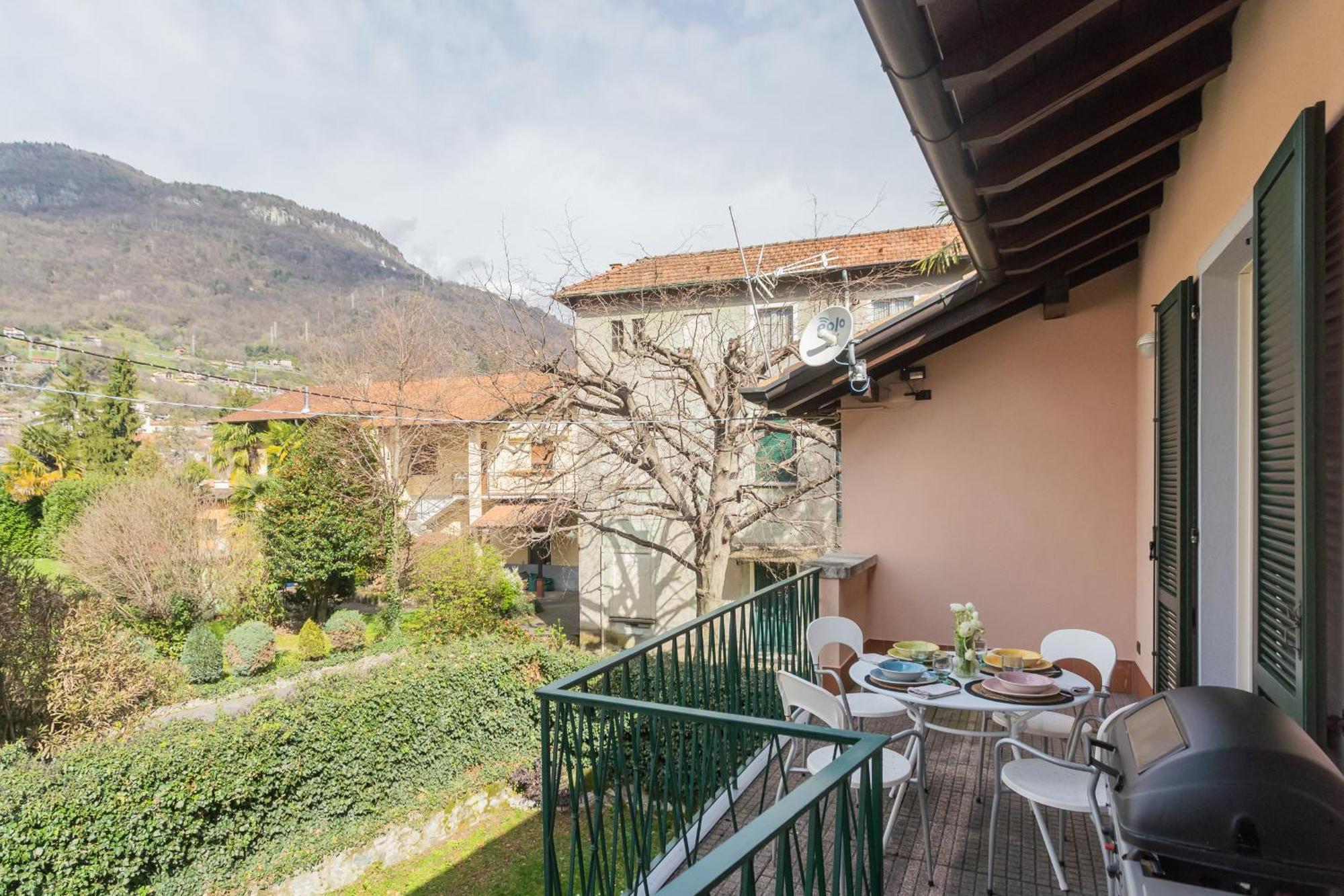 Ponente Balcony & Garden By Rent All Como Gravedona Extérieur photo