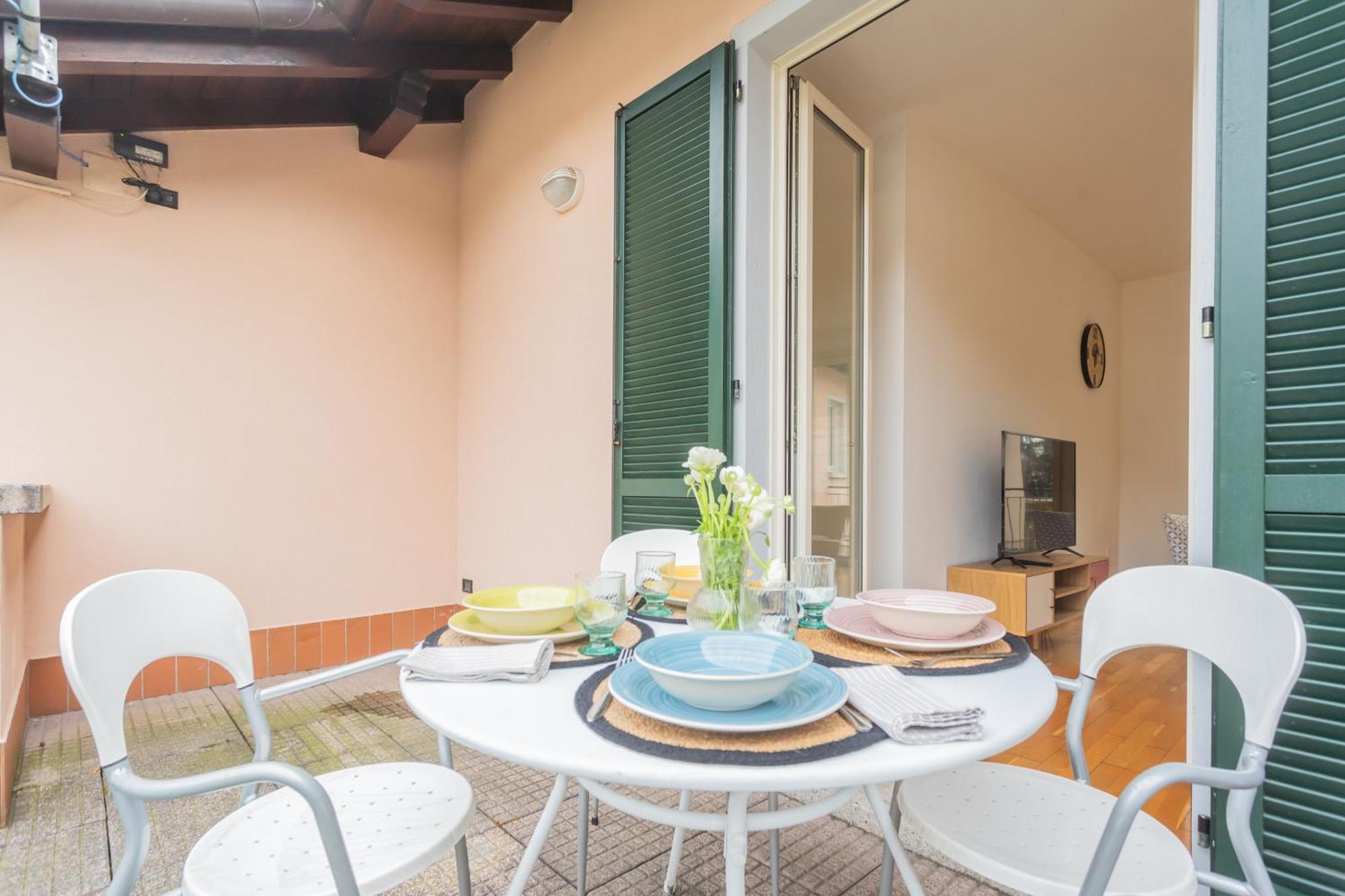 Ponente Balcony & Garden By Rent All Como Gravedona Extérieur photo