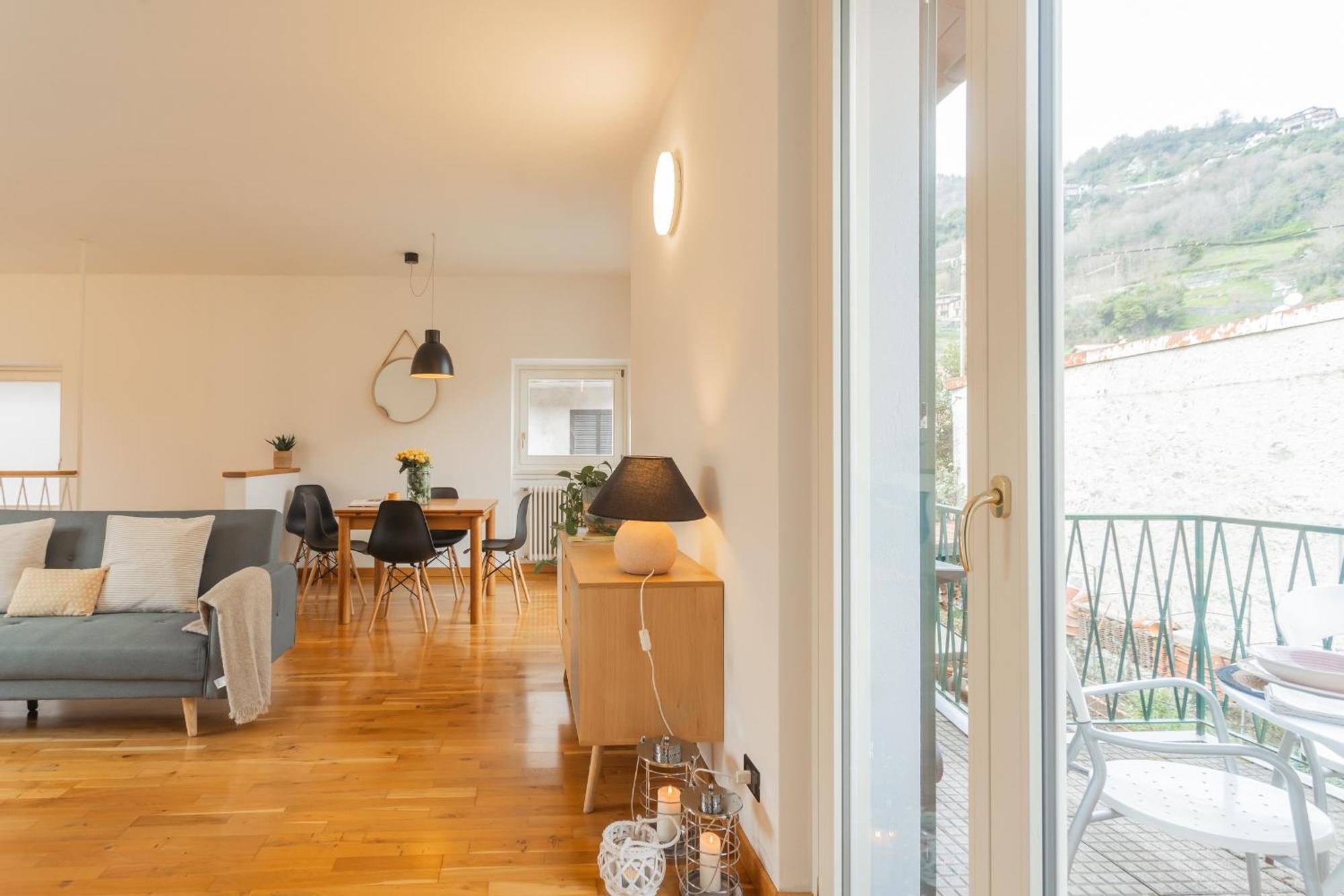 Ponente Balcony & Garden By Rent All Como Gravedona Extérieur photo