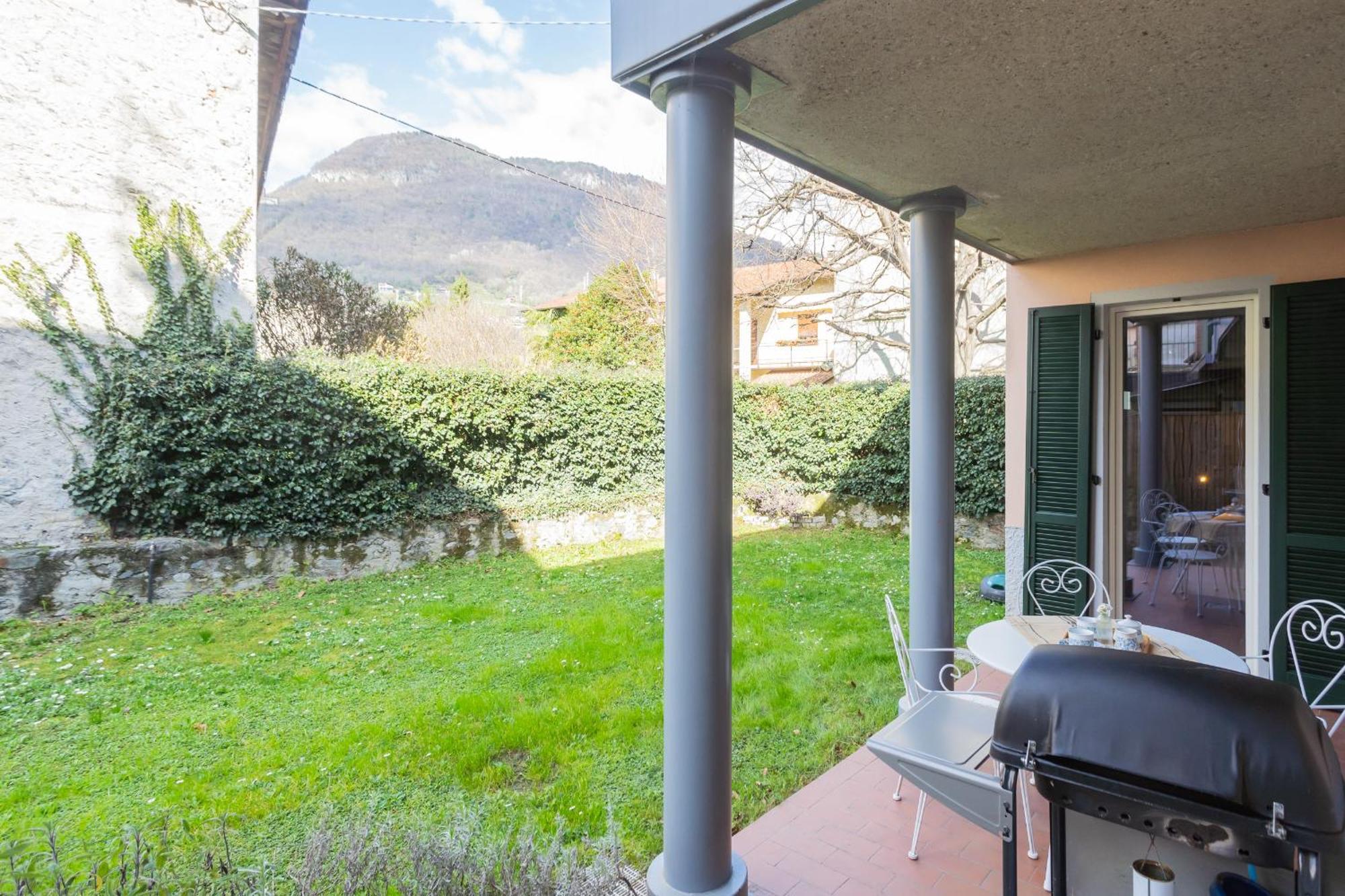 Ponente Balcony & Garden By Rent All Como Gravedona Extérieur photo